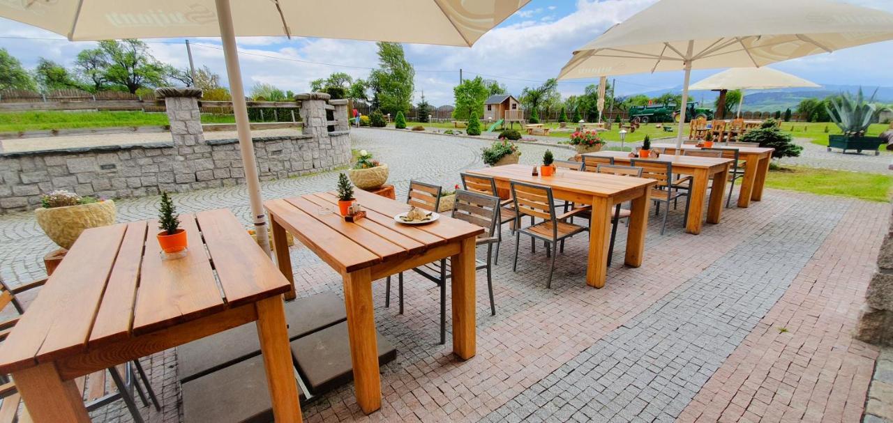 Hotel Farma Vysoká Chrastava Esterno foto